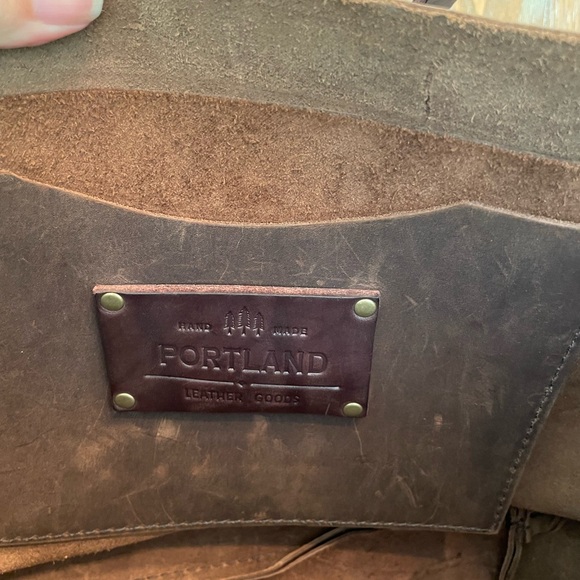 Portland Leather Dark Brown Tote Bag - Picture 4 of 5